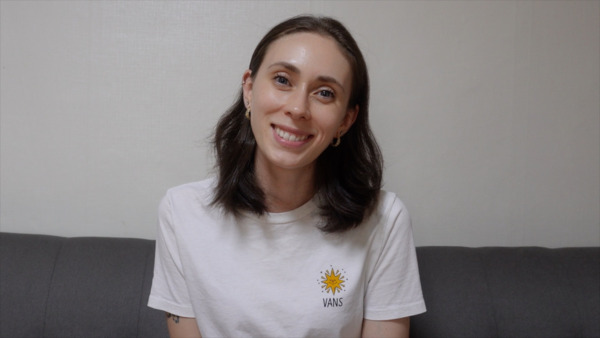 천조국 파랭이 케이틀린씨...인터뷰는 이멜로 진행됐고 어둔한 한국말 답변은 남편이 다듬어 줬다.