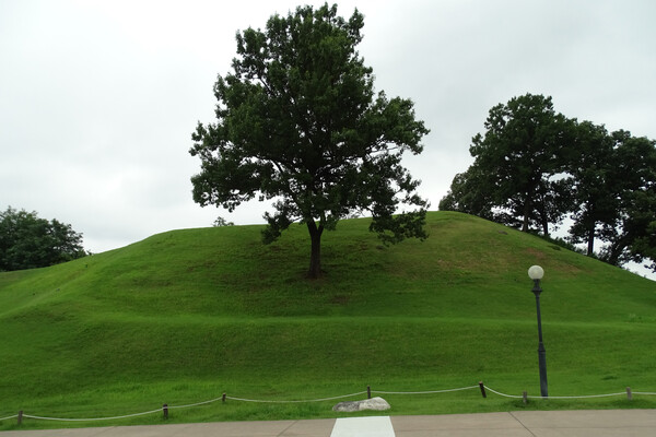 ▲몽촌 토성 성체