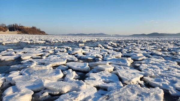 ▲강화군 동막해변 유빙 모습. 강화군