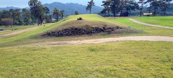 ▲은대리성 동쪽 성문지