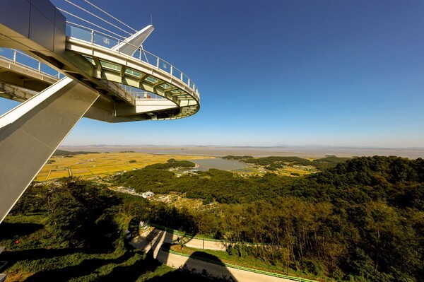▲화개정원 전망대. 강화군