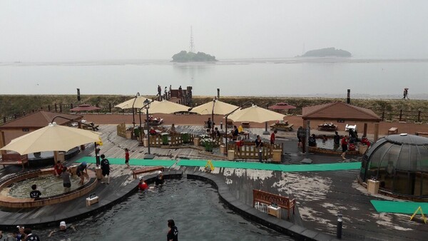 ▲강화 석모도 미네랄스파 노천탕 모습. 강화군