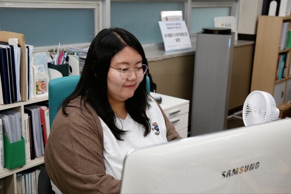 ▲서민영 팀장은 연대회의에 2020년 9월 입사했다. 5년차 중진 활동가다. [이영일 기자]