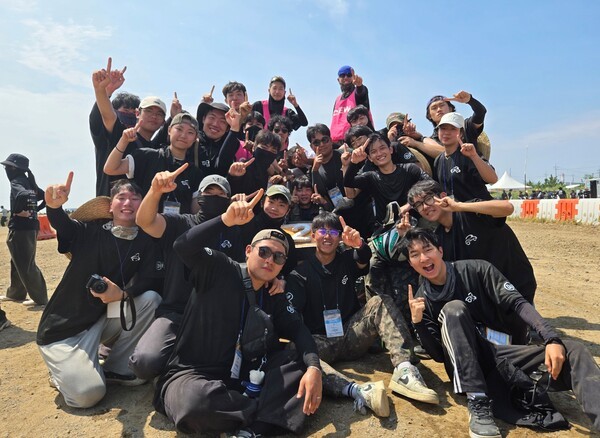 ▲한국기술교육대는 우수한 교육환경을 자랑한다. 이에 한국기술교육대 학생들의 활약도 눈부시다. 한국기술교육대 자동차 동아리 2개 팀은 지난 8월 29일부터 31일까지 군산 새만금자동차경기장에서 개최된 한국자동차공학회(KSAE) 주최 대학생 자작자동차 대회 ‘Baja Student Korea 2025’에서 종합 우승과 은상을 차지하는 쾌거를 거뒀다. 한국기술교육대
