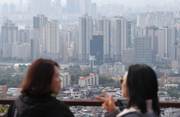 ▲서울 남산에서 바라본 아파트 단지의 모습. 연합뉴스