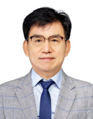 순천향대 관광경영학과 정병웅 교수, '제50회 관광의 날 기념식' 충남도... - 뉴스 썸네일 이미지