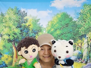 K-POP 뒤에 가려진 K-손인형극