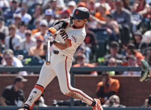 샌프란시스코자이언츠 이정후, 3루타로 장타 존재감 과시