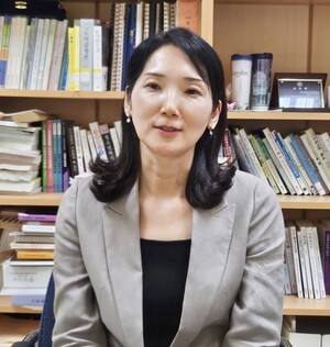 “‘느슨하지만 따뜻한 사회적 연대’로 독거노인 문제 해결”