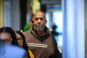 NBA 스타 감독ㆍ선수들 불법 도박 혐의 전격 체포...개막 이틀만에 '날벼락'