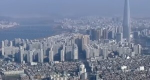 서울 아파트 경매 낙찰가율 3년4개월 만 '100% 돌파'