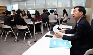 구윤철 "개별주식 장기투자 소액주주에 인센티브 추진"