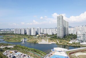 인천 주택 매매가격 1년만에 상승 전환…전월세도 강세