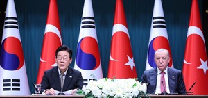 李대통령 "혈맹 튀르키예"…바이오·원전·방산 협력 공동언론발표